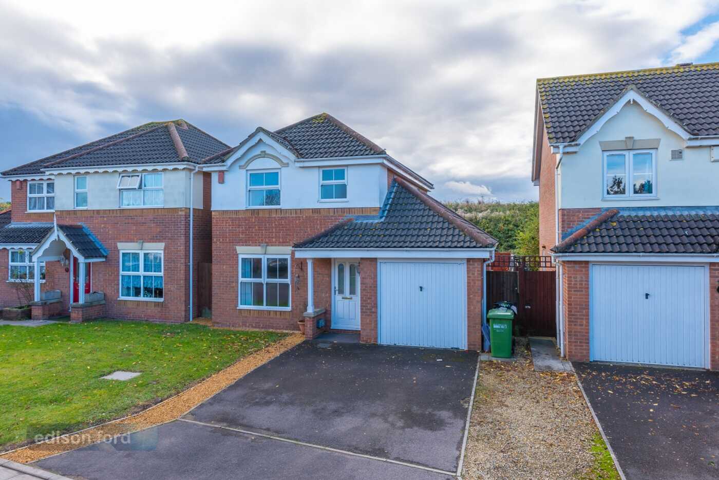 Front photo of Cranmoor Green in Pilning, Bristol.